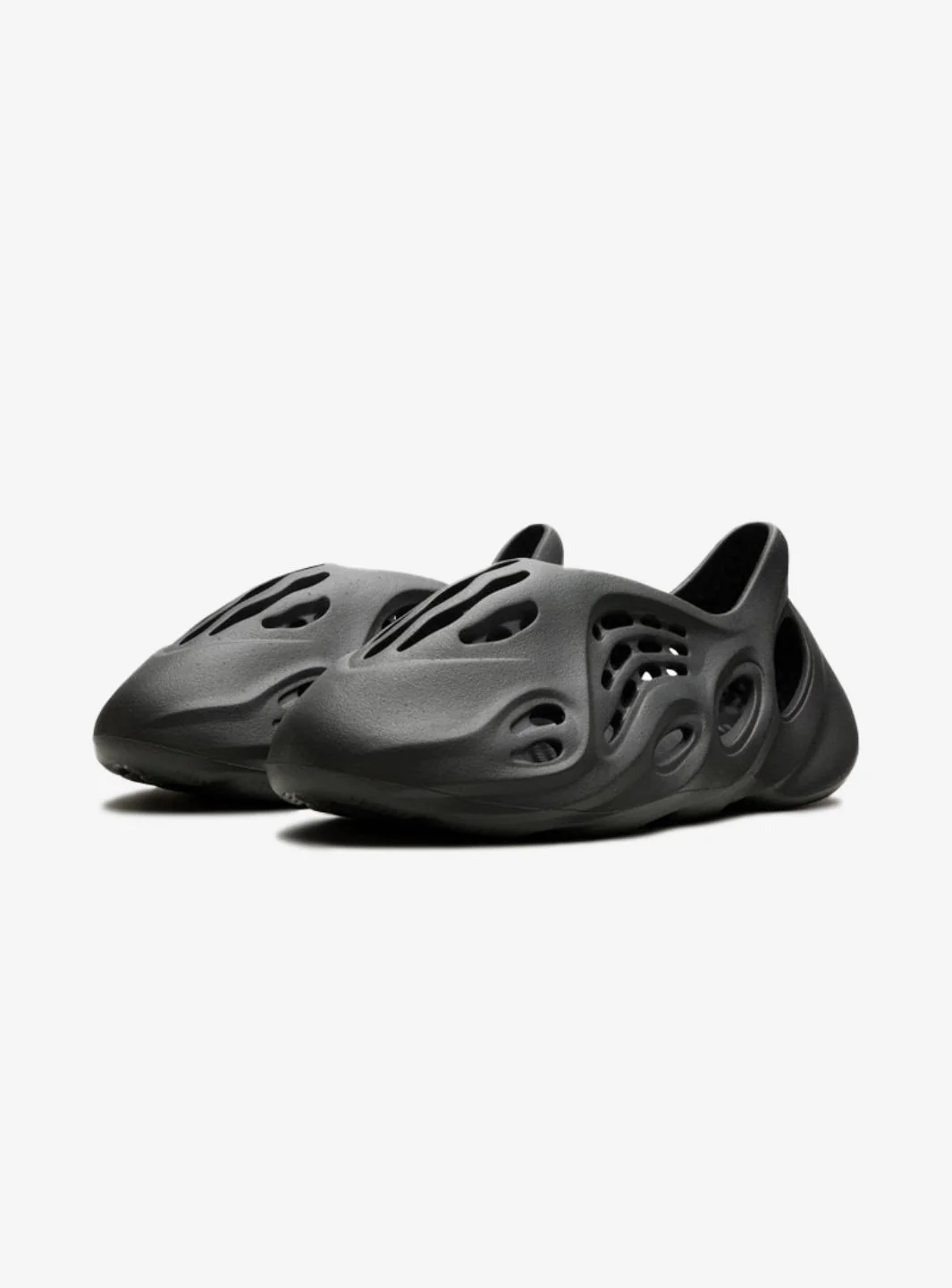 Adidas Yeezy Foam RNNR Carbon - Image 2