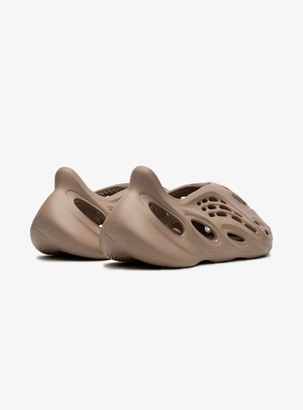 Adidas Yeezy Foam RNNR Clay Taupe - Image 3