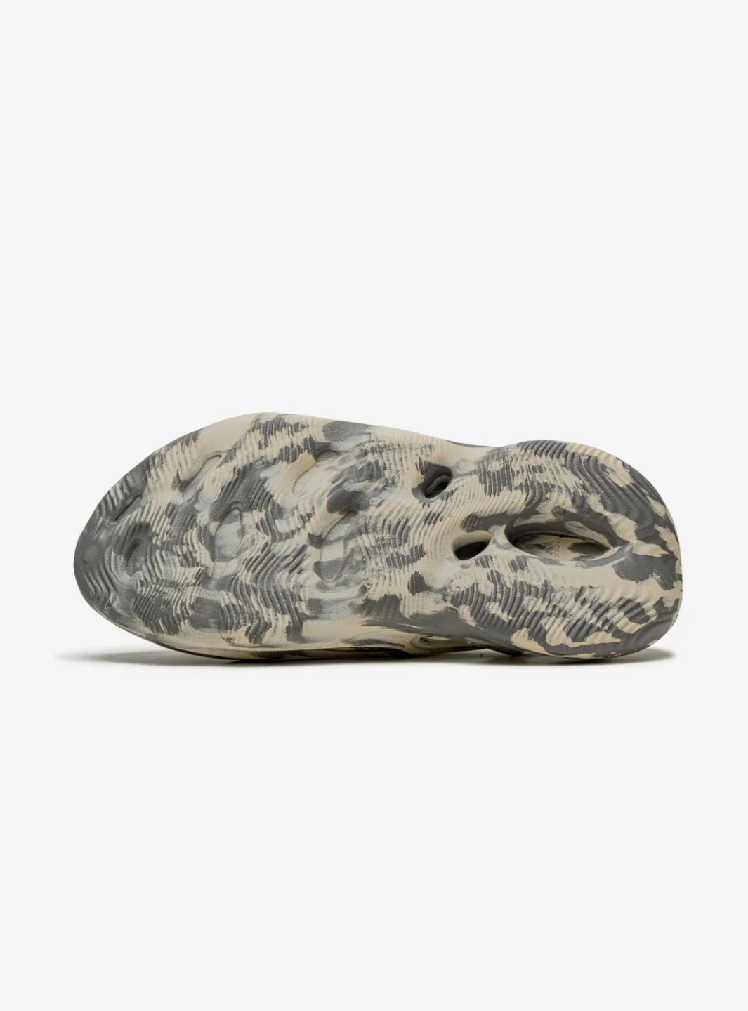 Adidas Yeezy Foam RNNR MXT Moon Gray - Image 4