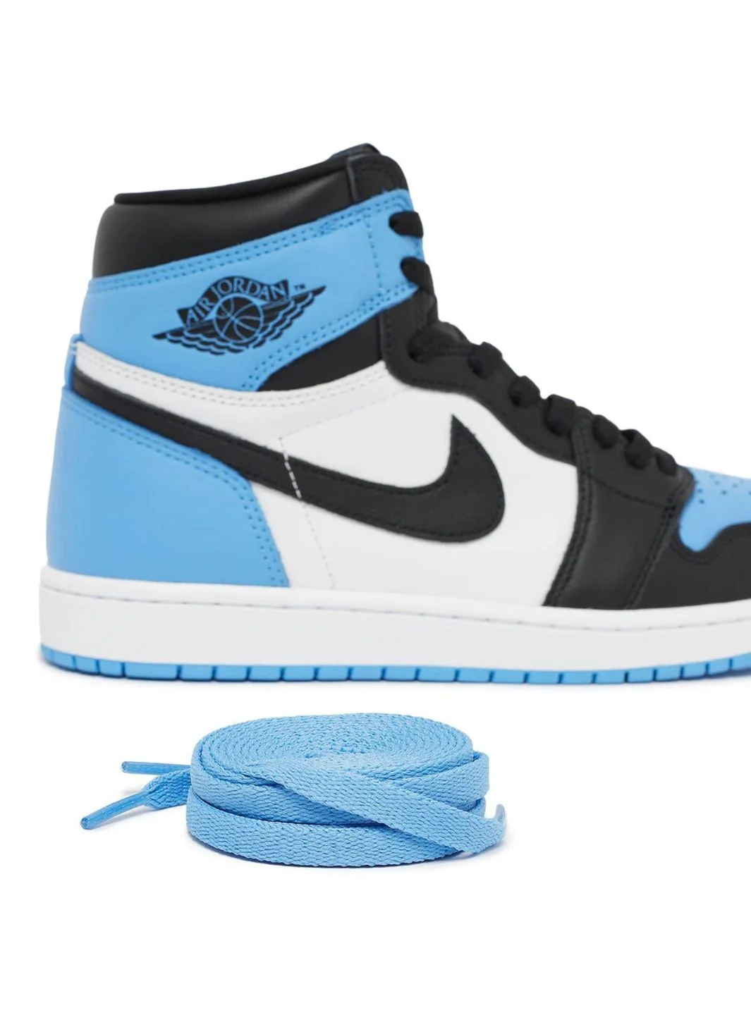 Air Jordan 1 Retro High OG UNC Toe - Image 5