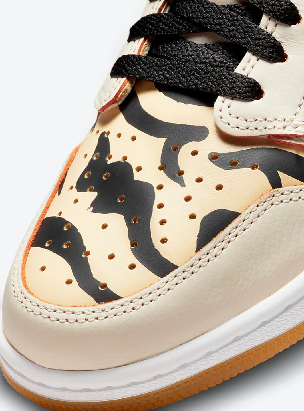 Air Jordan 1 Low OG Year of the Tiger - Image 3