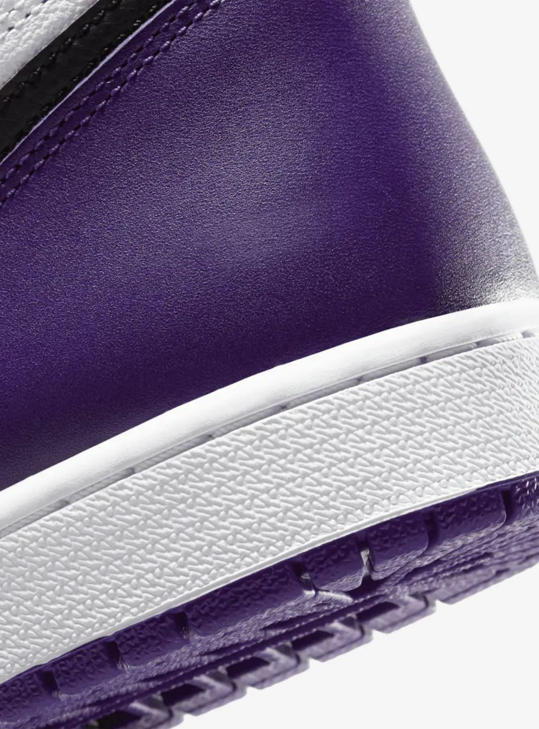 Air Jordan 1 Retro High Court Purple White - Image 5