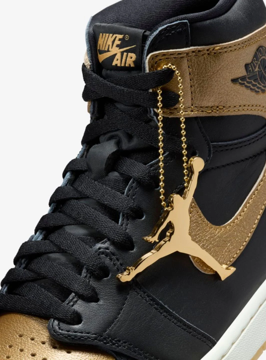 Air Jordan 1 Retro High OG Black Metallic Gold - Image 3