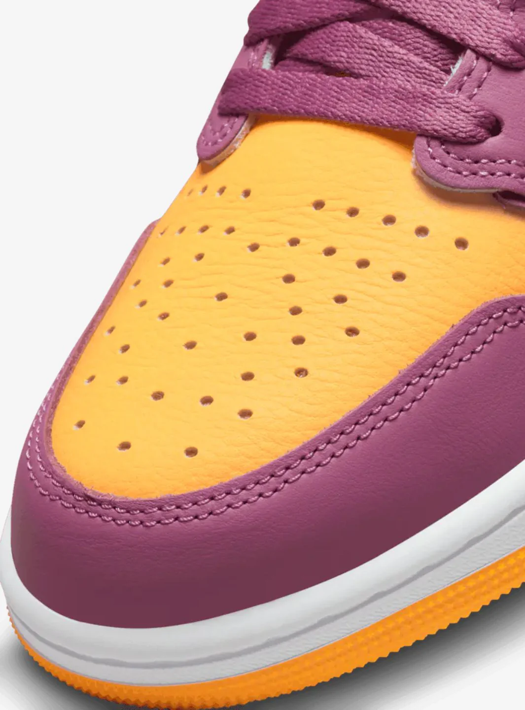 Air Jordan 1 Retro High OG Brotherhood - Image 3
