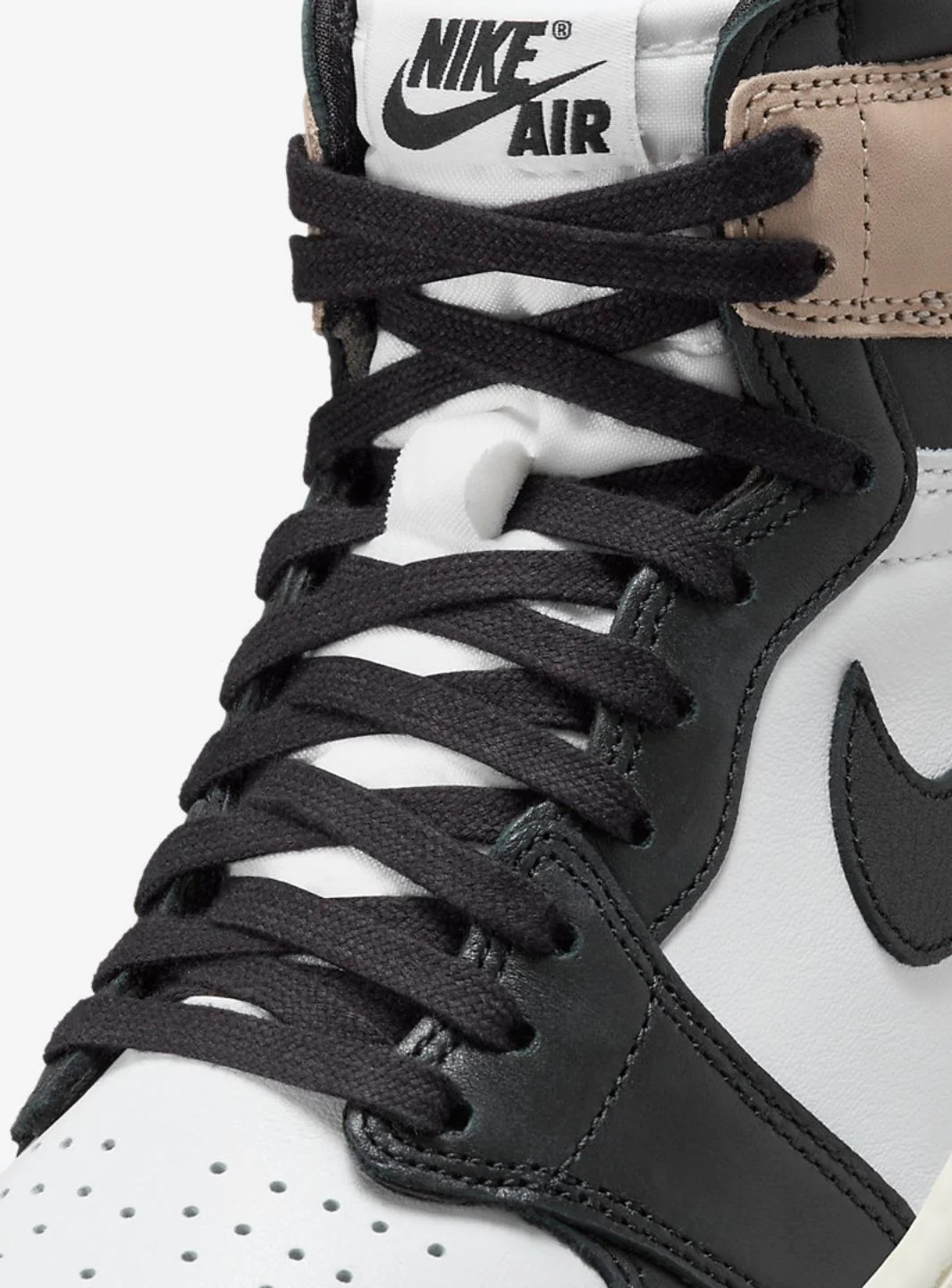 Air Jordan 1 Retro High OG Latte - Image 3