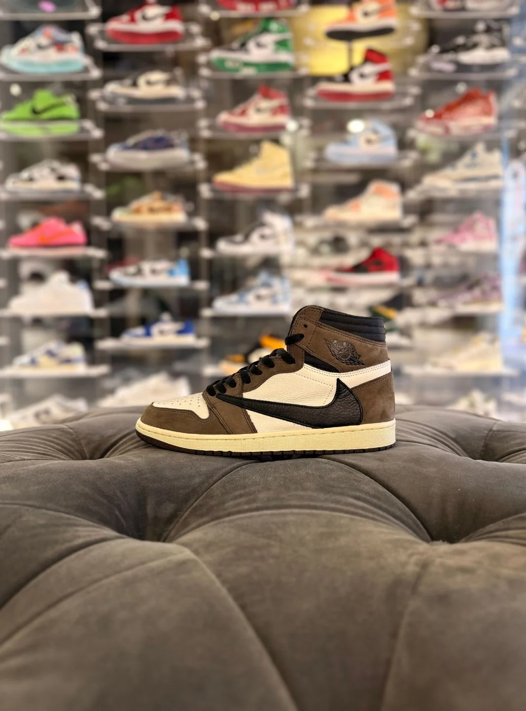 Air Jordan 1 Retro High OG SP Travis Scott Mocha - Usato 9.9/10