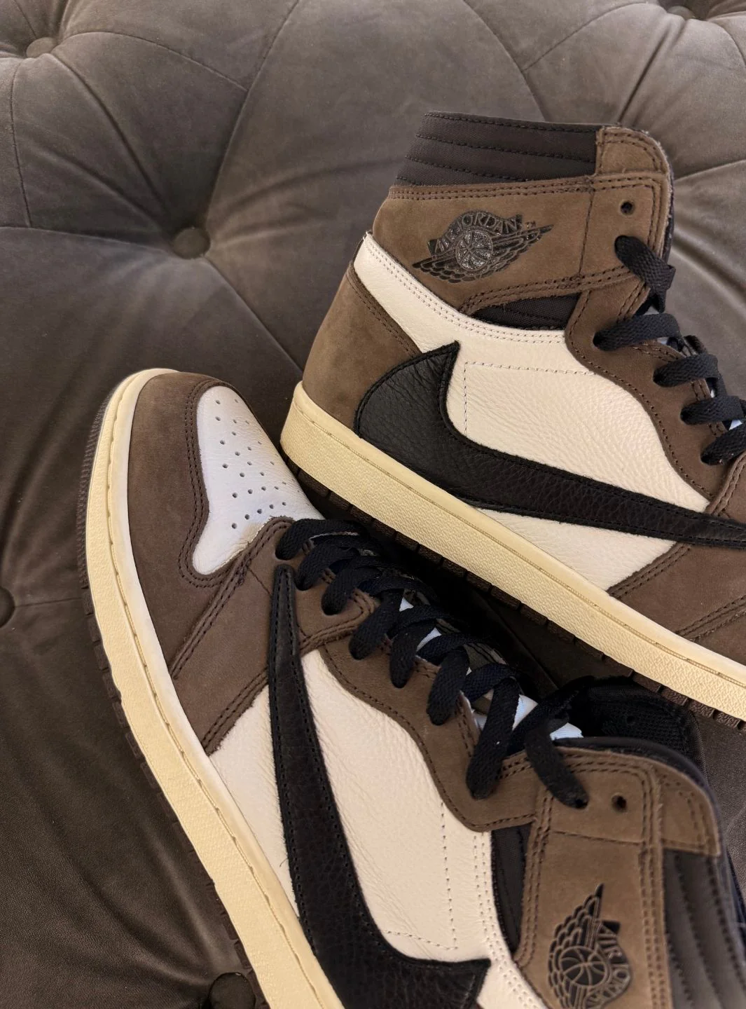 Air Jordan 1 Retro High OG SP Travis Scott Mocha - Usato 9.9/10 - Image 12