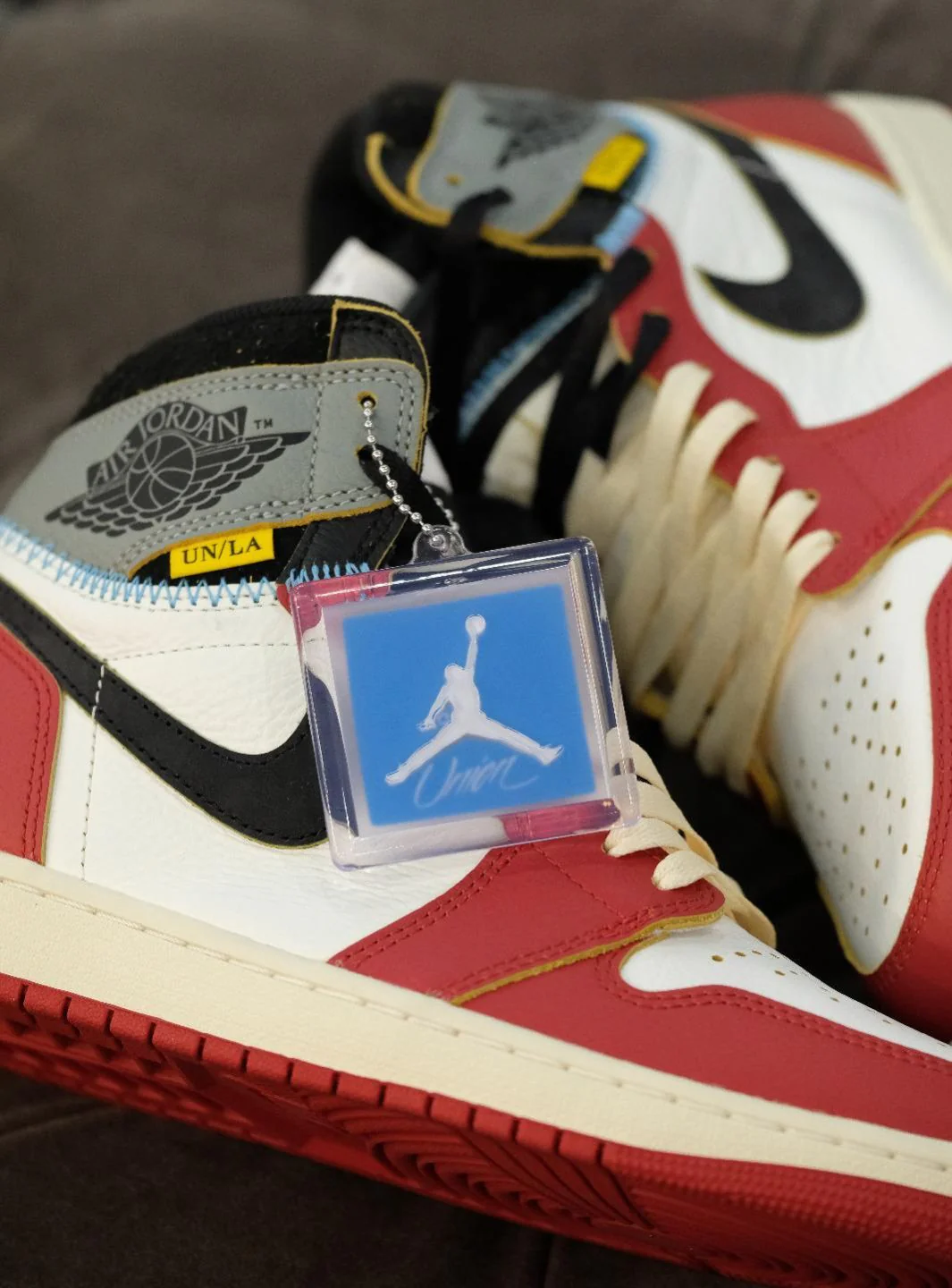 Air Jordan 1 Retro High OG SP Union LA Chicago Shadow - Image 6