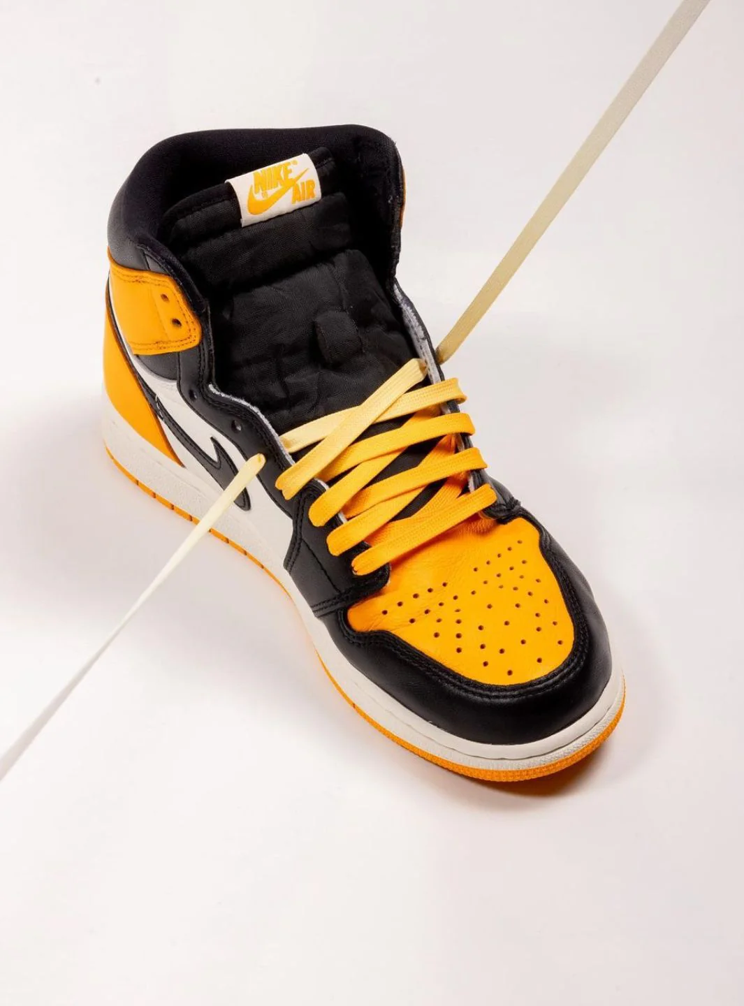 Air Jordan 1 Retro High OG Taxi - Image 8