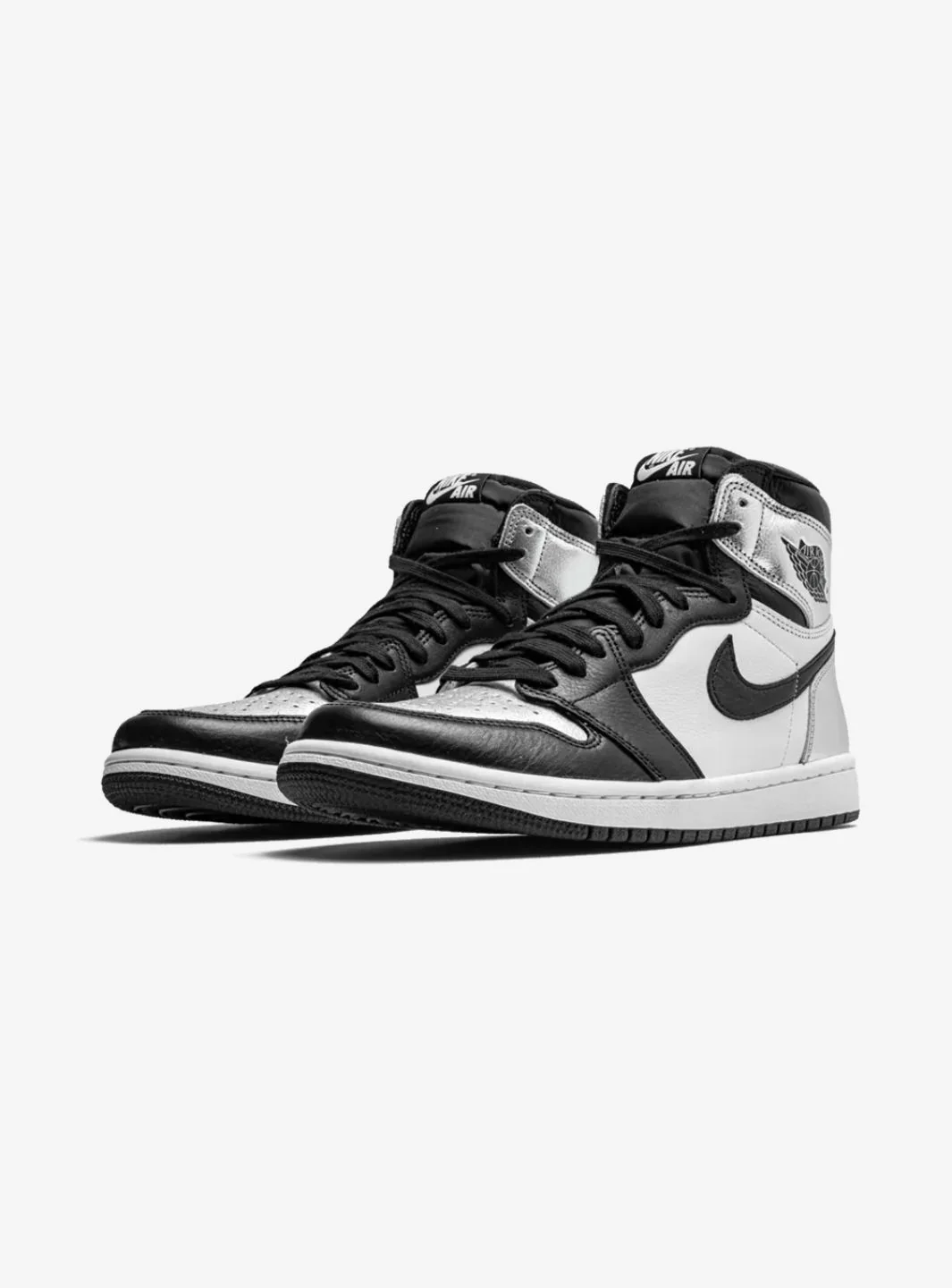 Air Jordan 1 Retro High Silver Toe - Image 2