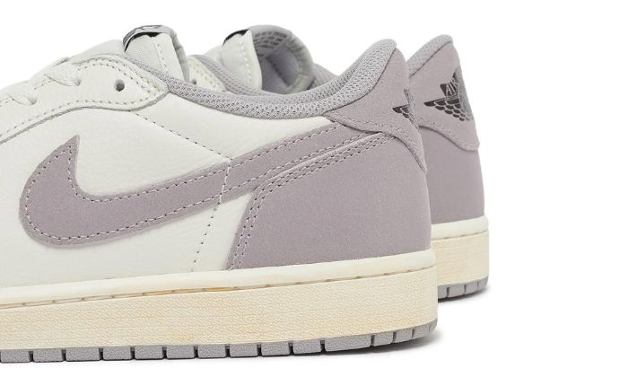 Air Jordan 1 Retro Low OG Atmosphere Grey - Image 5