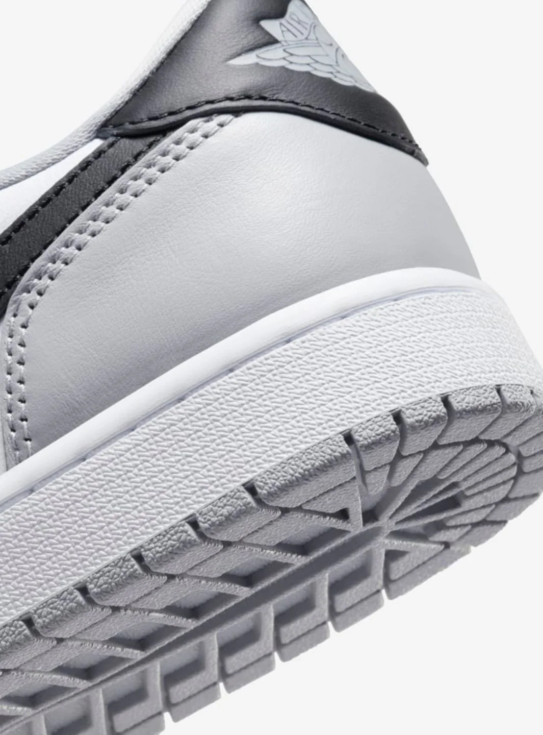 Air Jordan 1 Retro Low OG Barons - Image 5