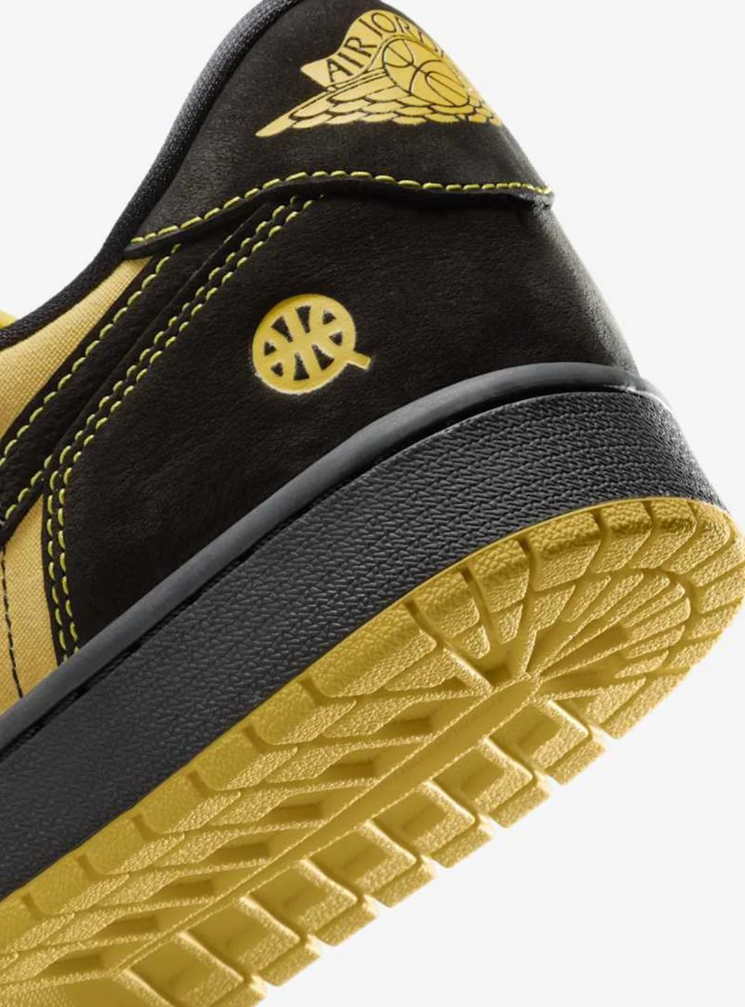 Air Jordan 1 Retro Low OG Quai 54 Black Tour Yellow Red - Image 5