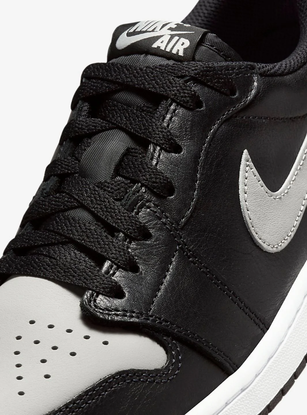 Air Jordan 1 Retro Low OG Shadow (2024) - Image 3
