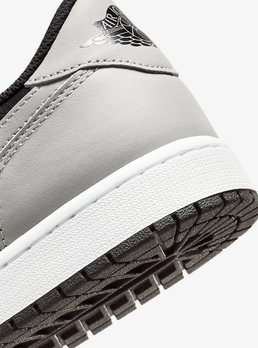 Air Jordan 1 Retro Low OG Shadow (2024) - Image 5