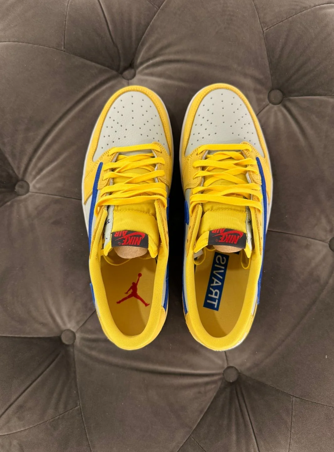 Air Jordan 1 Retro Low OG SP Travis Scott Canary - Usato 10/10 - Image 5