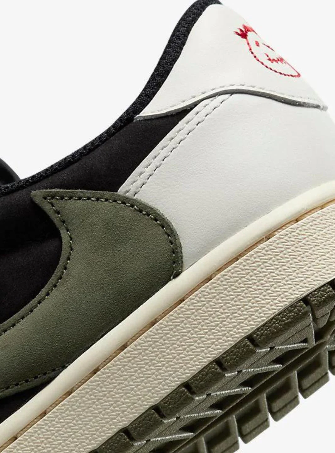 Air Jordan 1 Retro Low OG SP Travis Scott Olive - Image 7