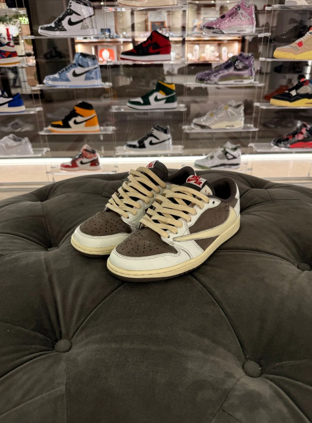 Air Jordan 1 Retro Low OG SP Travis Scott Reverse Mocha - Usato 9/10 - Image 3