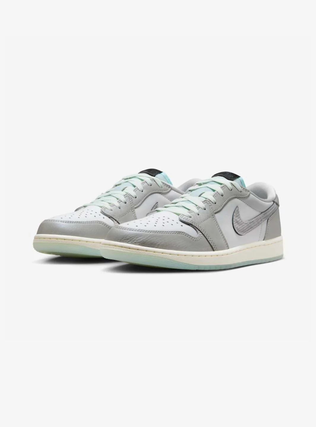 Air Jordan 1 Retro Low OG Year of the Snake (2025) - Image 2