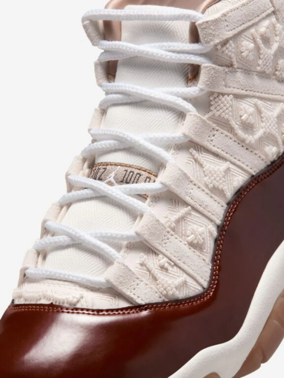 Air Jordan 11 Retro China - Image 3