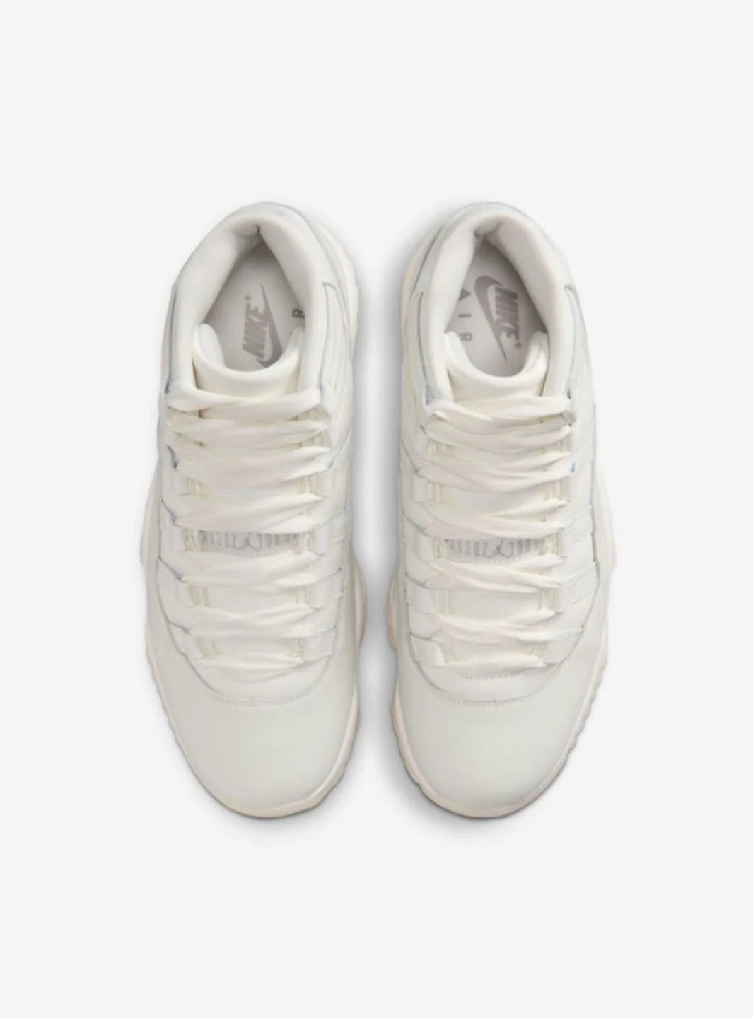 Air Jordan 11 Retro Pearl (W) - Image 4