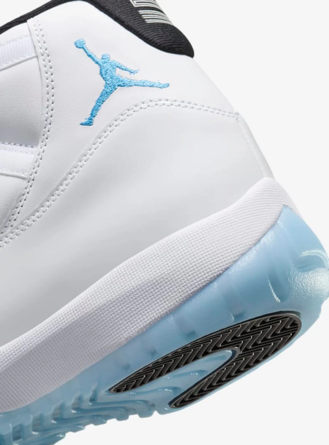 Air Jordan 11 Retro Legend Blue (2024) - Image 5