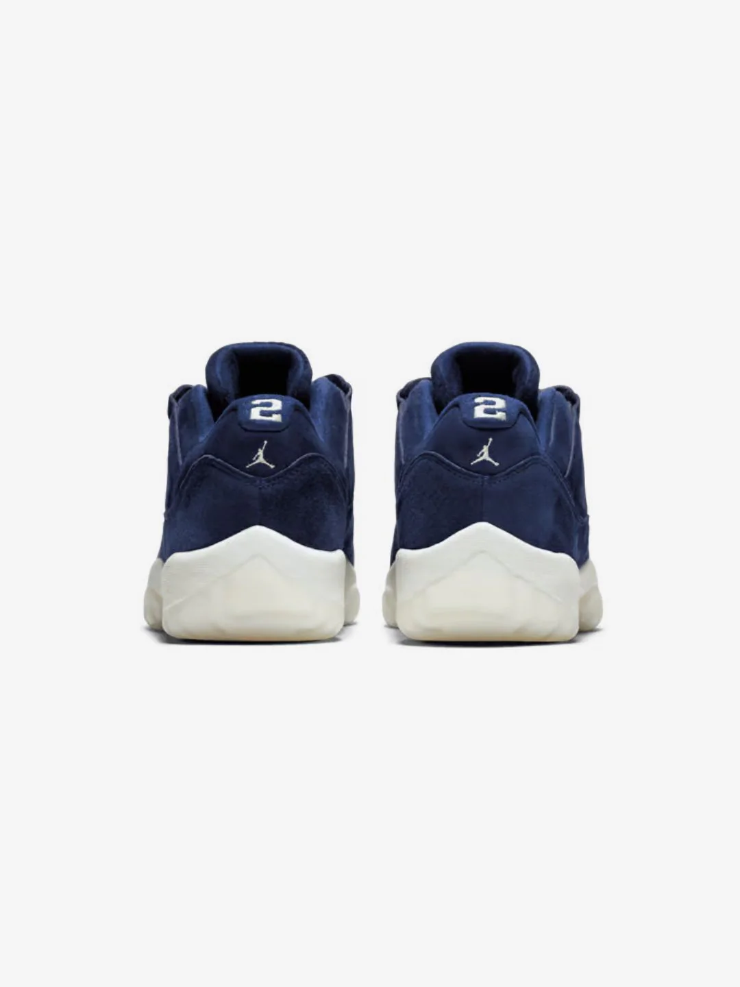 Air Jordan 11 Retro Low Derek Jeter RE2PECT - Image 4