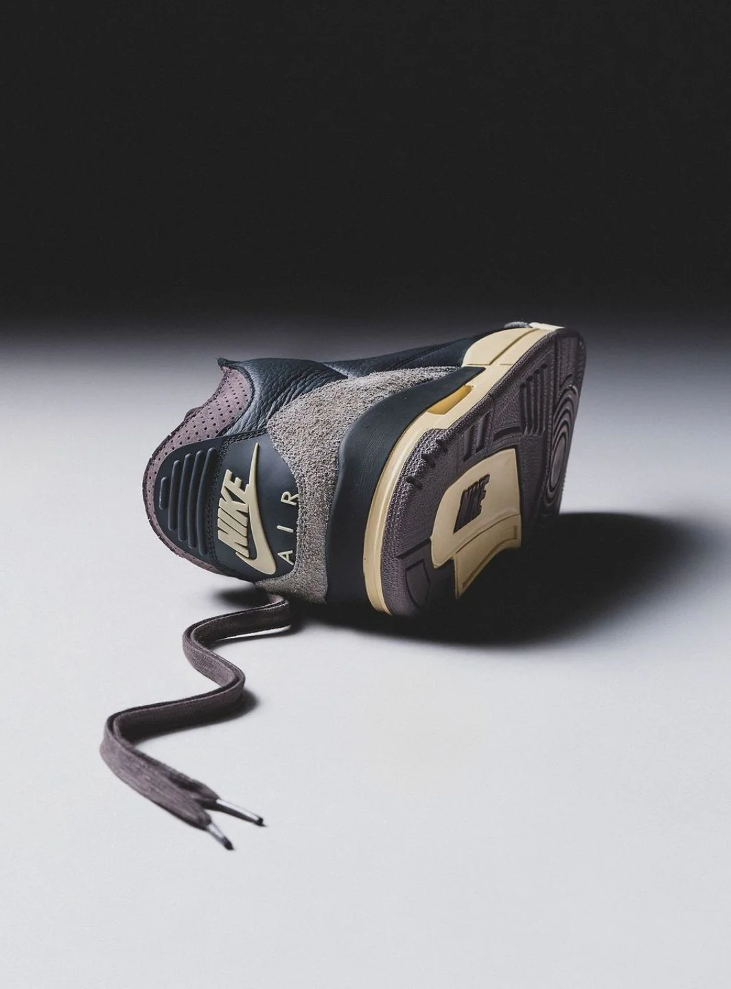 Air Jordan 3 Retro OG SP A Ma Maniére Black Violet Ore - Image 13