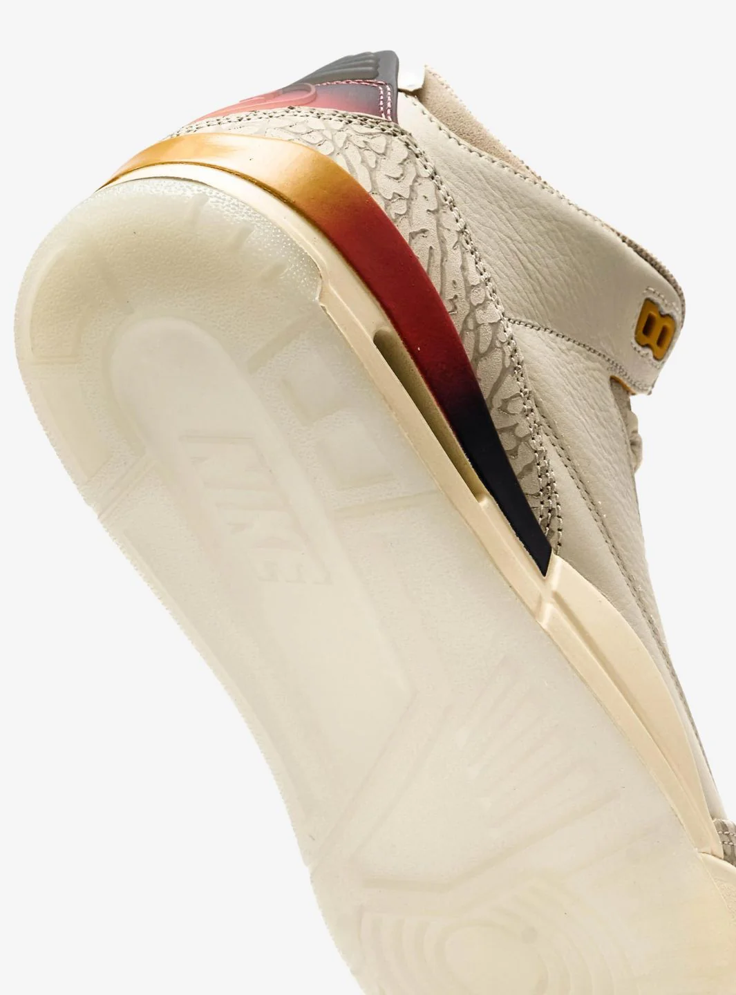 Air Jordan 3 Retro SP J Balvin Medellín Sunset - Image 5