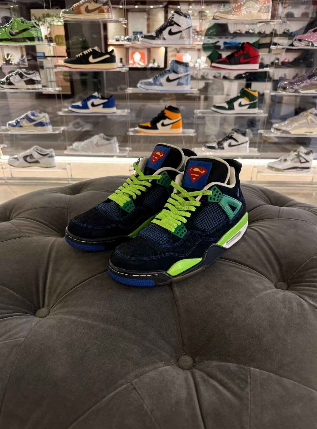 Air Jordan 4 Retro Doernbecher - Usato 9/10 - Image 3