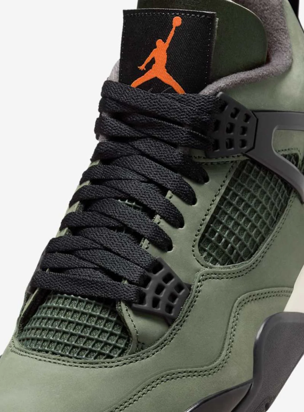 Air Jordan 4 Retro OG SP Undefeated (2025) - Image 3