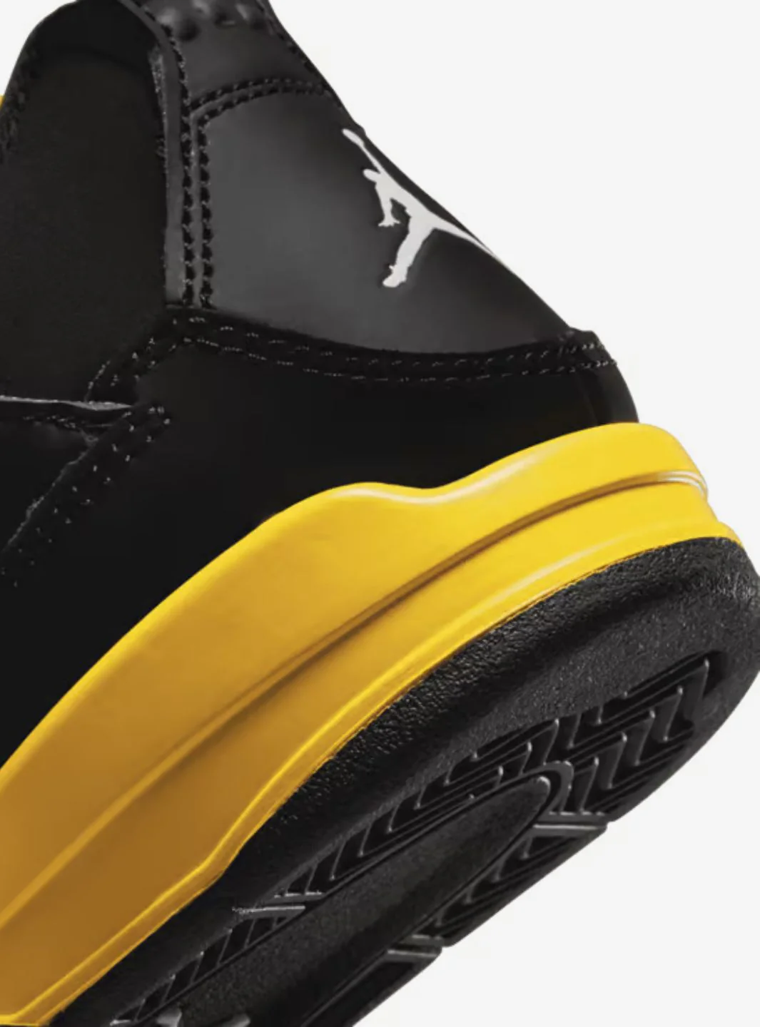 Air Jordan 4 Retro Thunder (2023) (PS) - Image 5