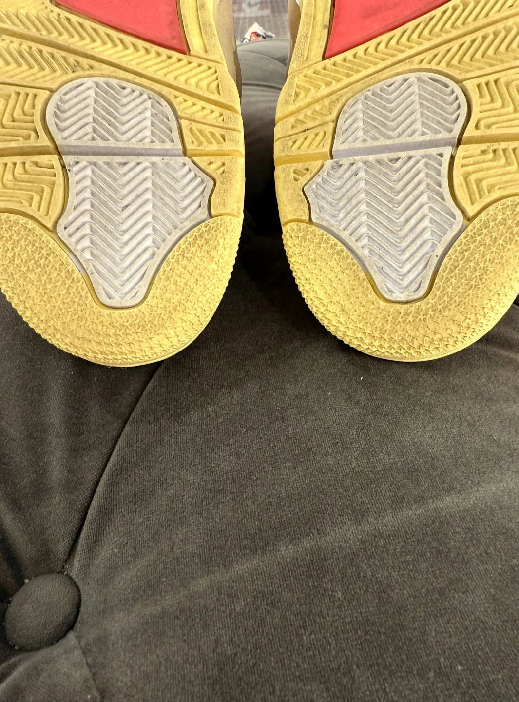 Air Jordan 4 Retro Union Guava Ice - Usato 9/10 - Image 9