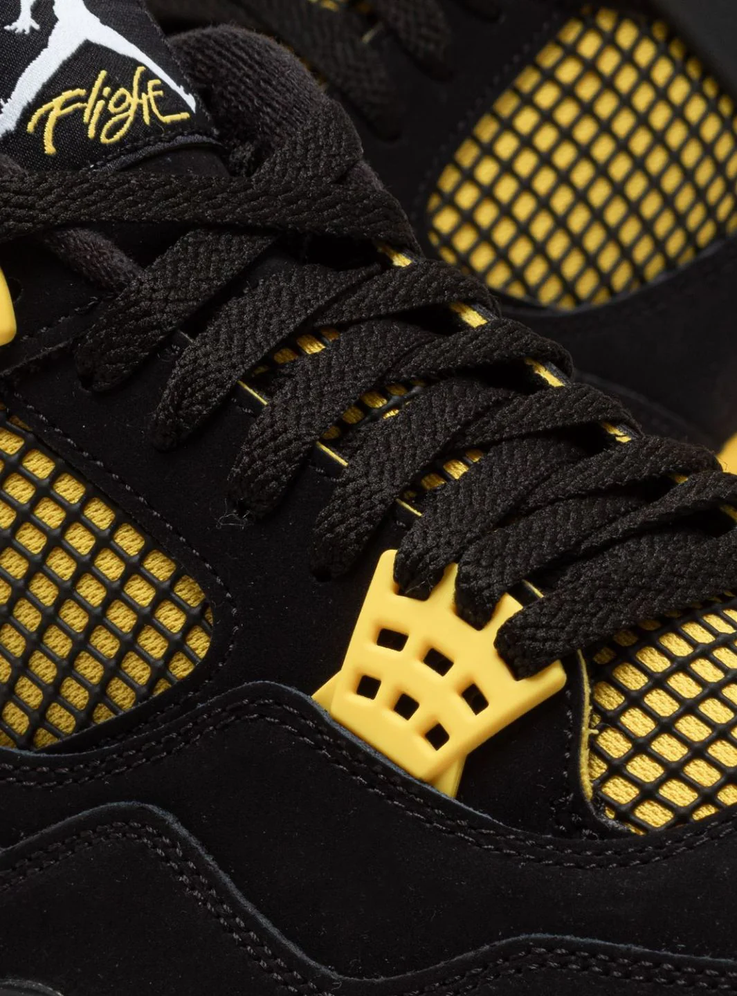 Air Jordan 4 Retro Yellow Thunder (2023) - Image 8