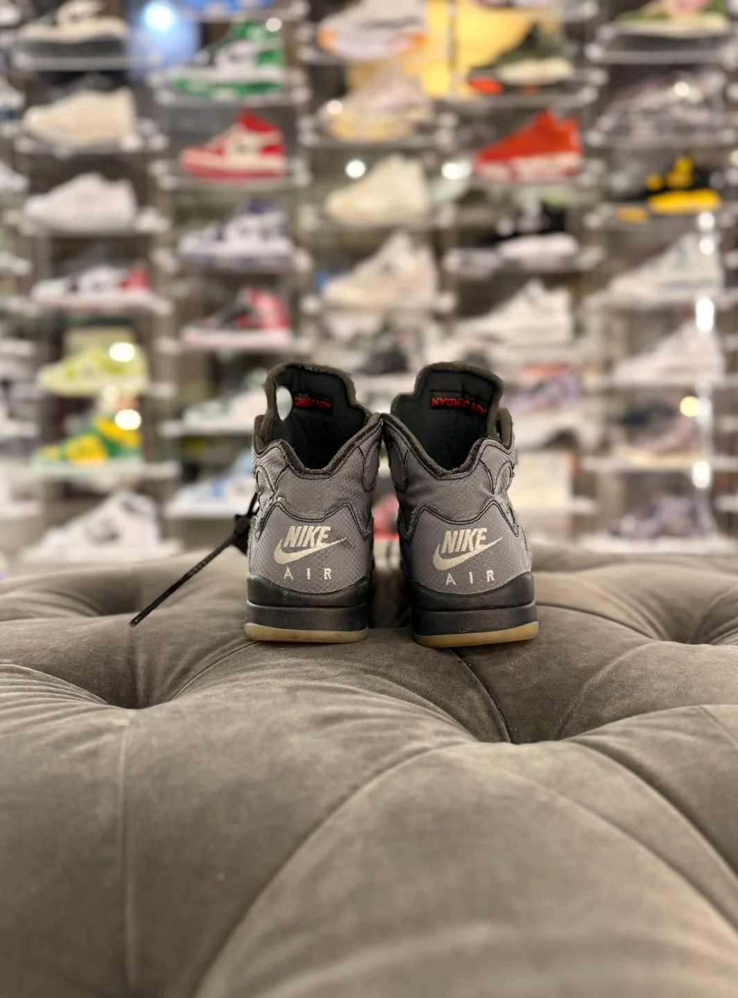 Air Jordan 5 Retro Off-White Muslin - Usato 9/10 - Image 4