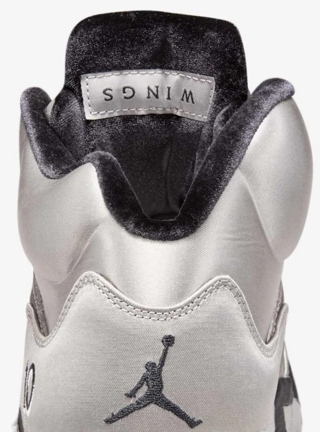 Air Jordan 5 Retro Wings (2025) - Image 9