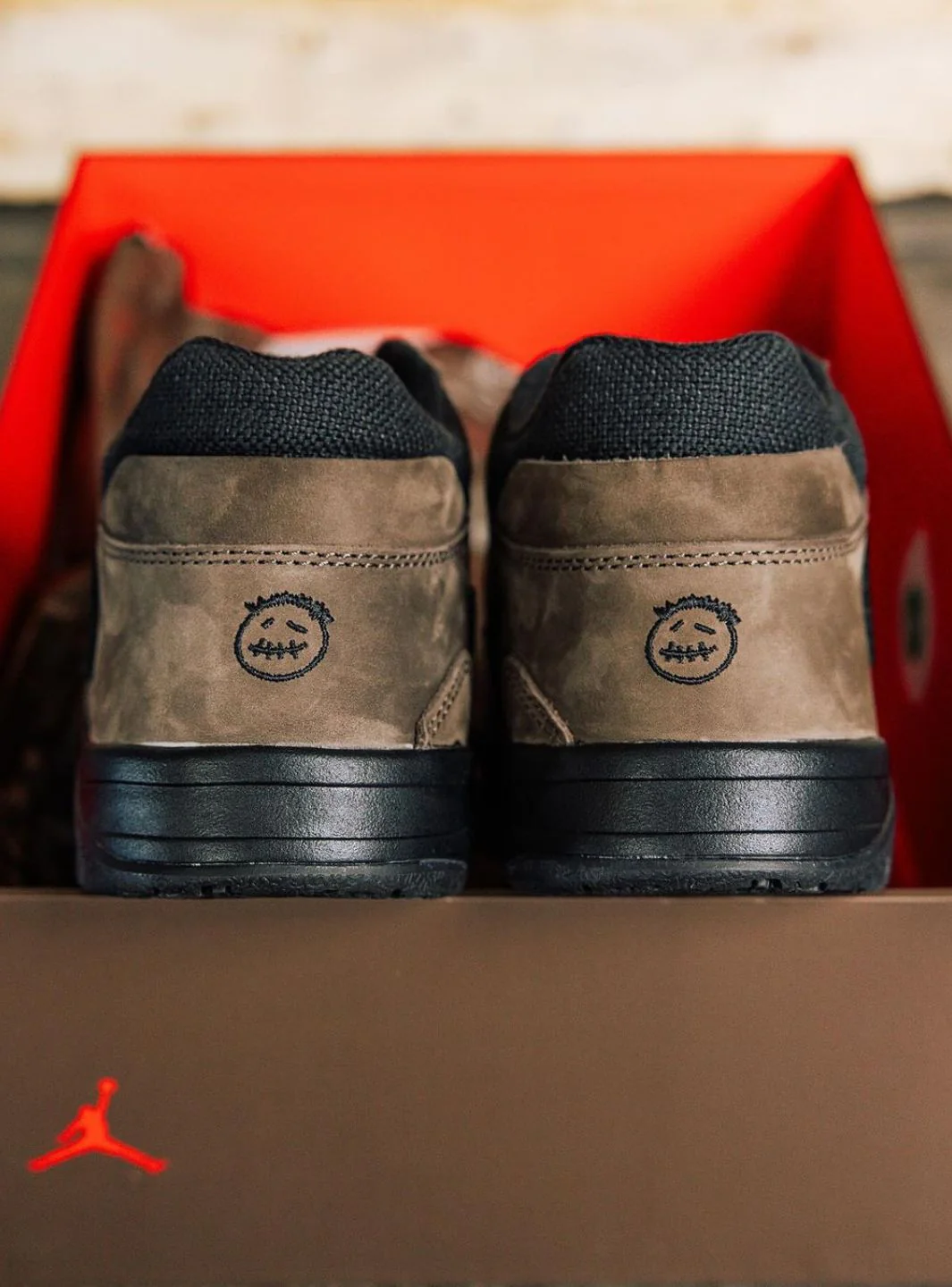 Air Jordan Jumpman Jack TR Travis Scott Dark Mocha - Image 16