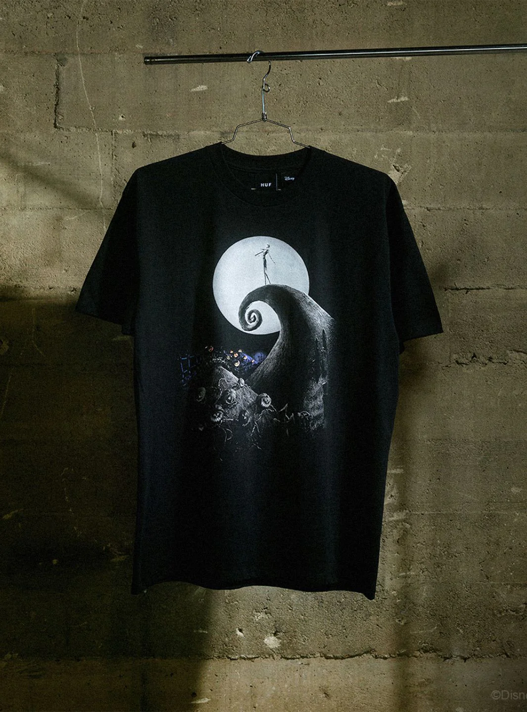 HUF x Disney Nightmare Before Christmas Spiral Hills T-Shirt Black - Image 5