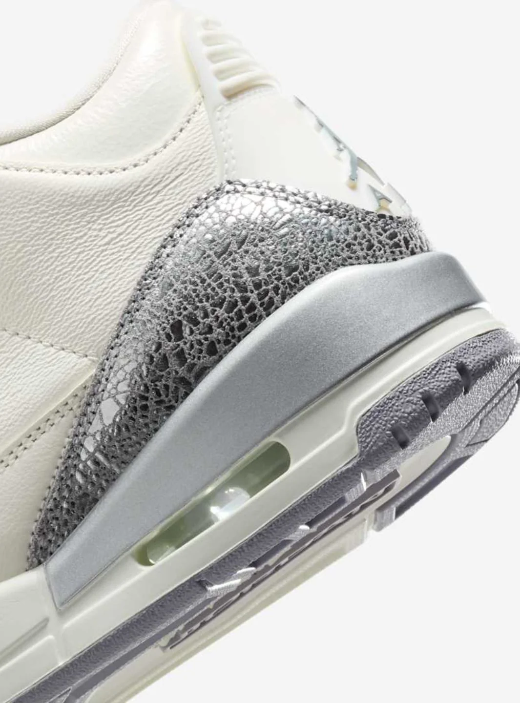 Air Jordan 3 Retro Sail Cement Grey - Image 5