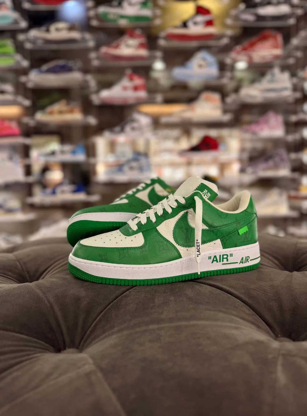 Louis Vuitton Nike Air Force 1 Low By Virgil Abloh White Green - Usato 9.9/10 - Image 8