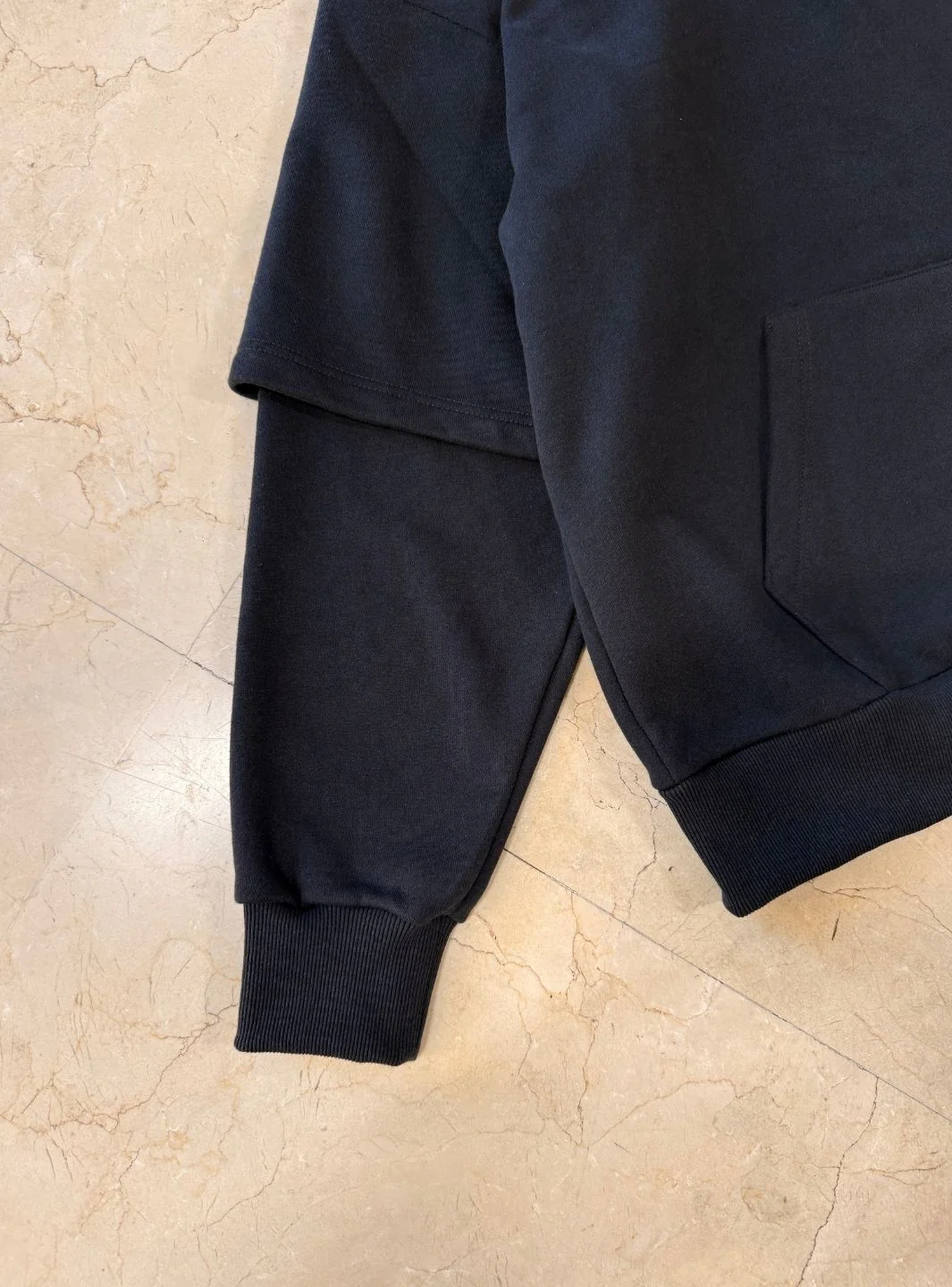 Market Studios Hoodie Pirate Black - Image 8