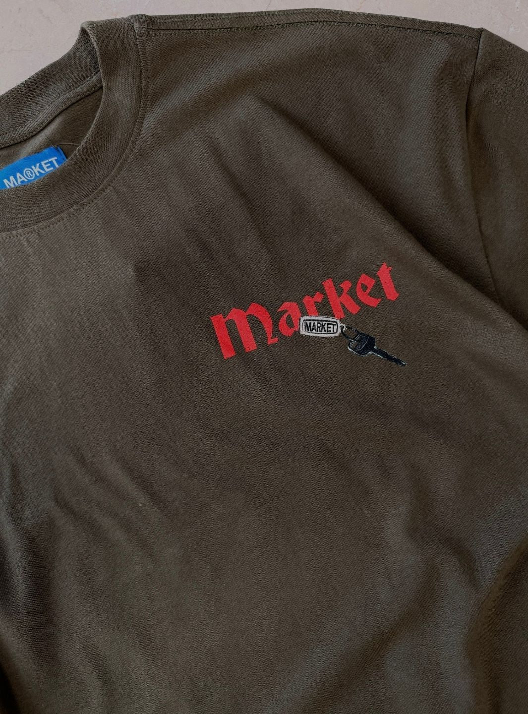 Market Studios Longsleeve Green - Image 4