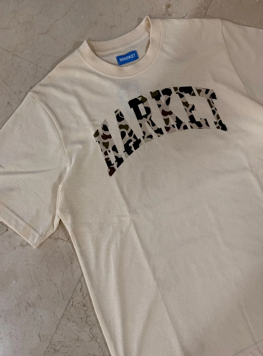 Market Studios T-Shirt Cream Camo - Image 3