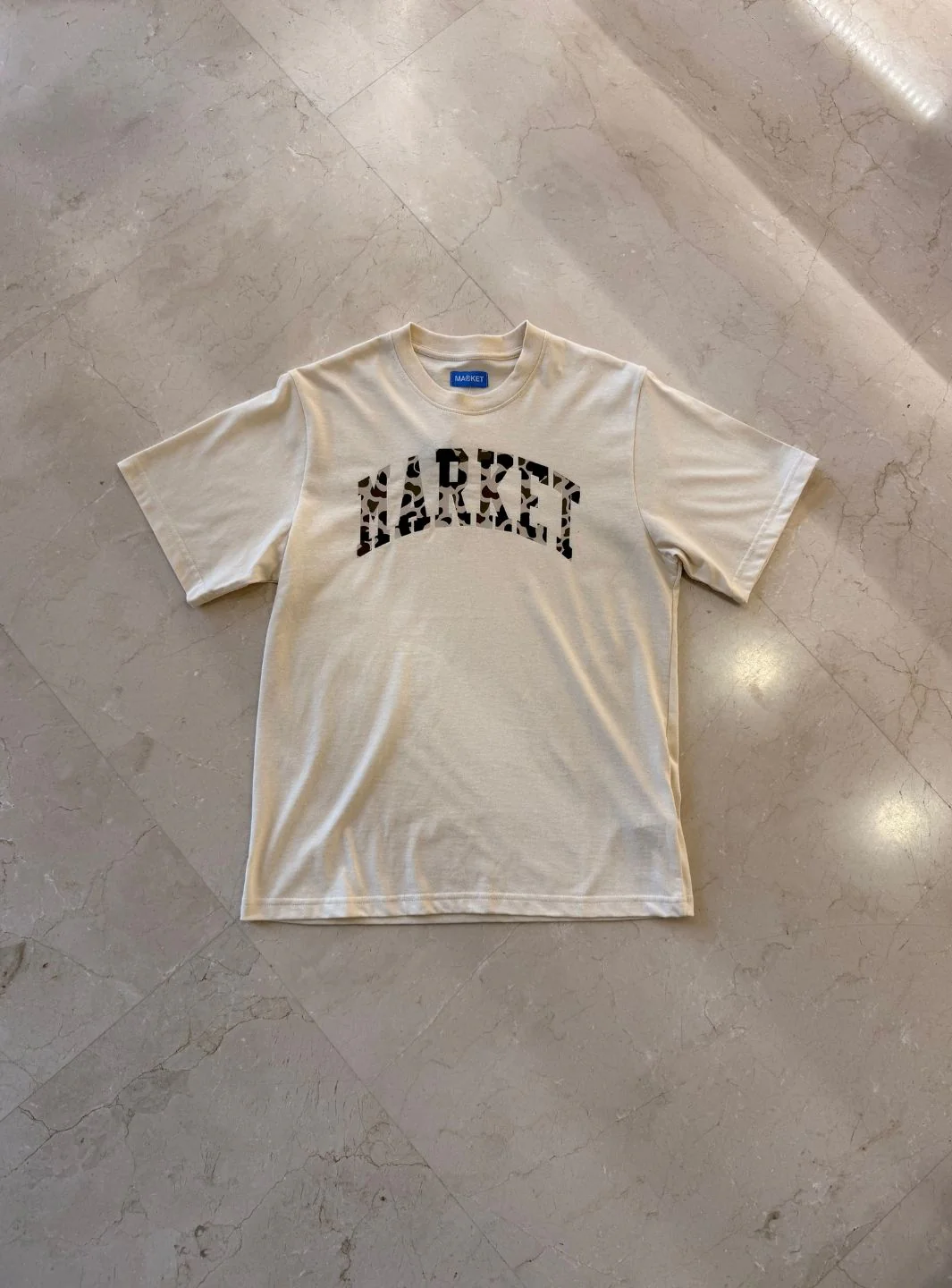 Market Studios T-Shirt Cream Camo - Image 8