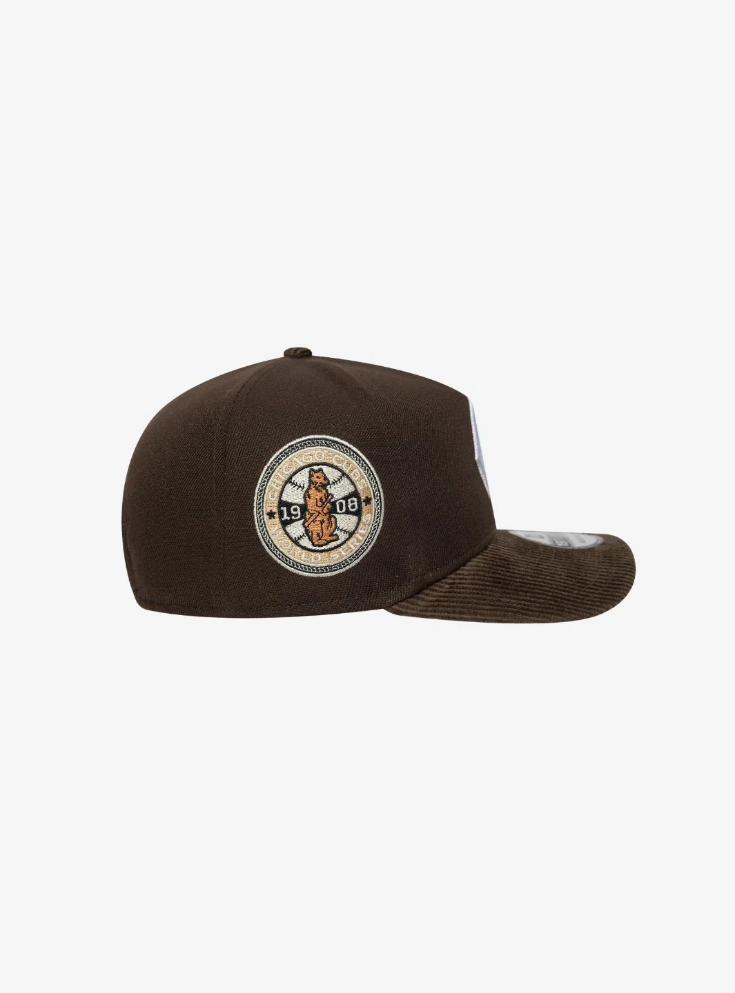 New Era Chicago Cubs MLB Cooperstown Cord Dark Brown 19TWENTY Adjustable Cap - Image 4