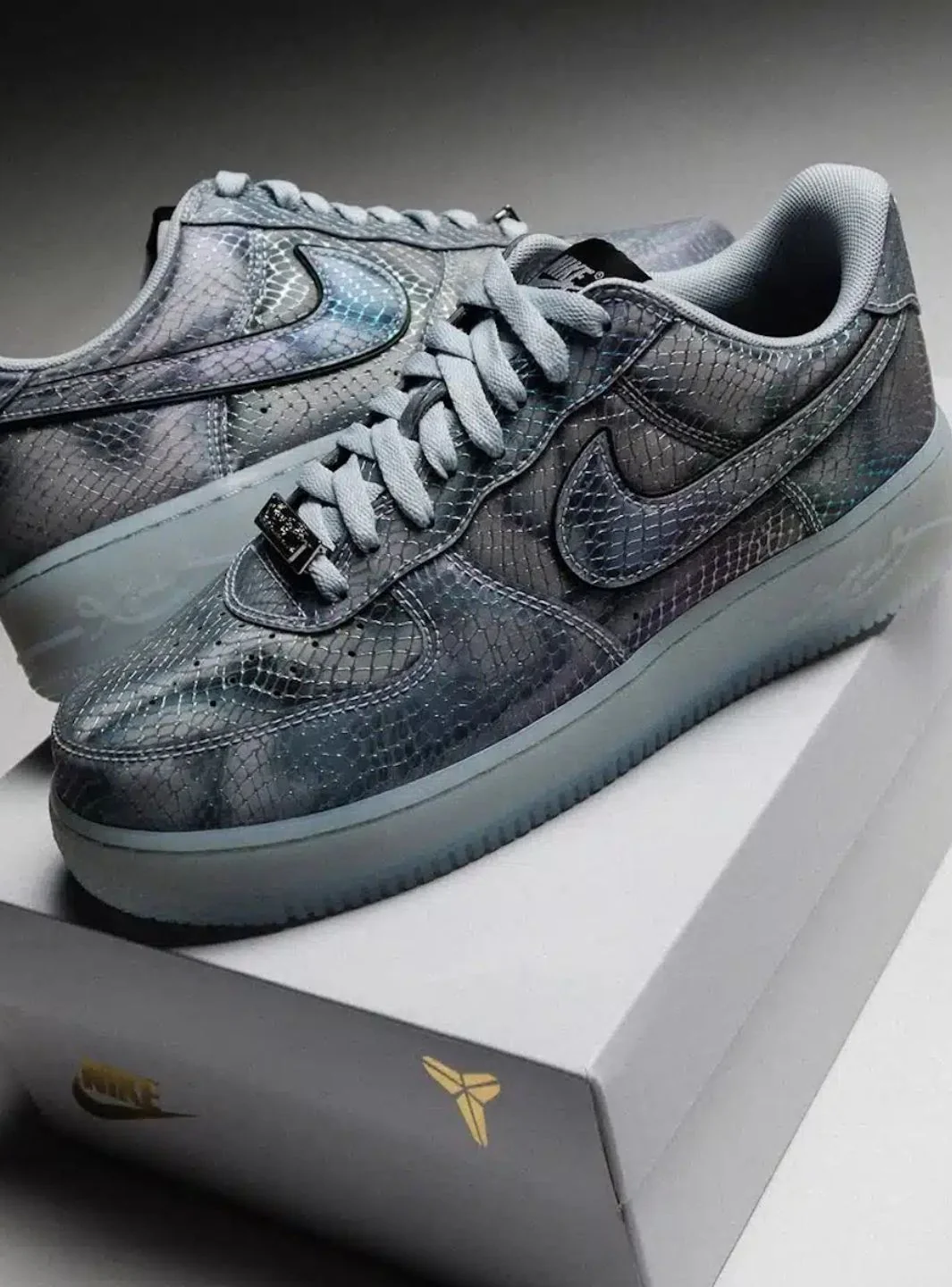 Nike Air Force 1 Low Protro Kobe Bryant Lenticular - Image 12