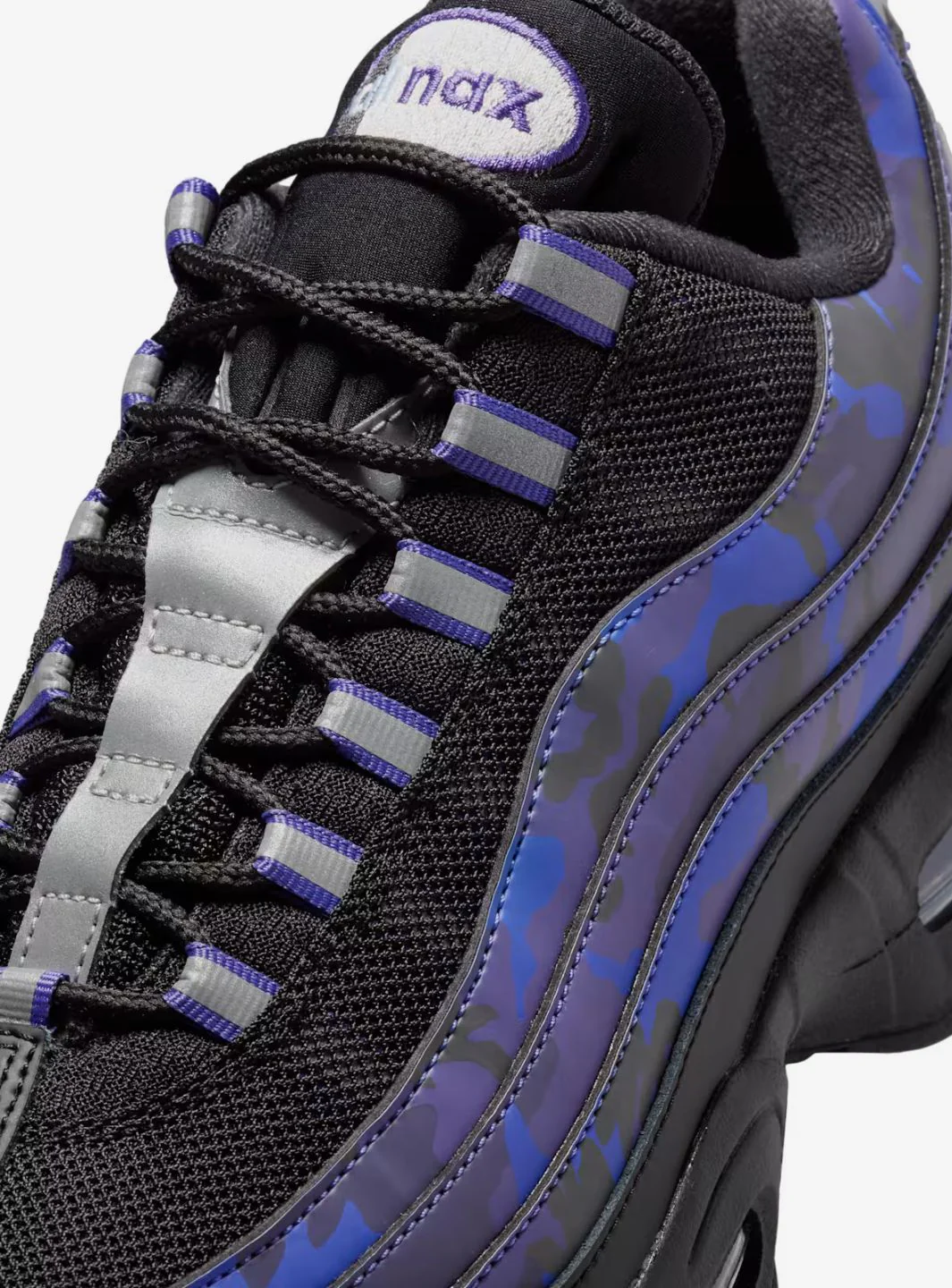 Nike Air Max 95 Court Purple Wild Grape Camo - Image 3