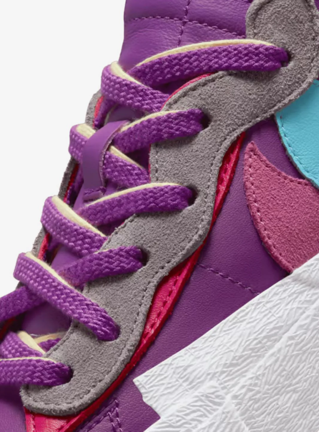 Nike Blazer Low Sacai KAWS Purple Dusk - Image 8