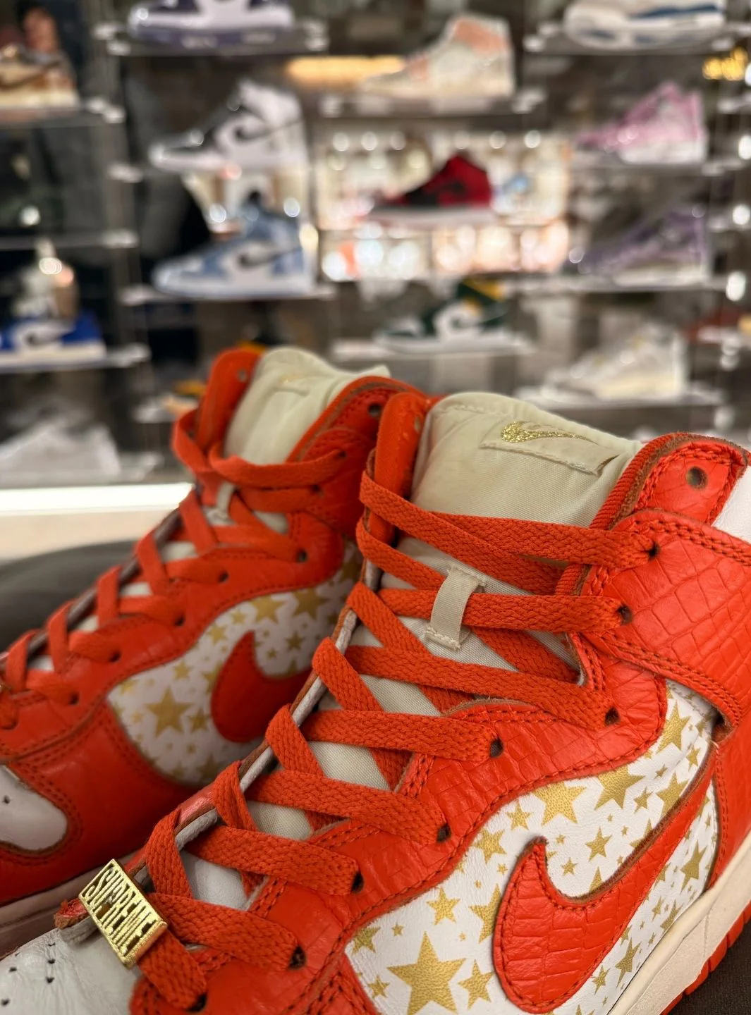 Nike Dunk High Pro SB Supreme Orange Stars - Usato 9/10 - Image 11