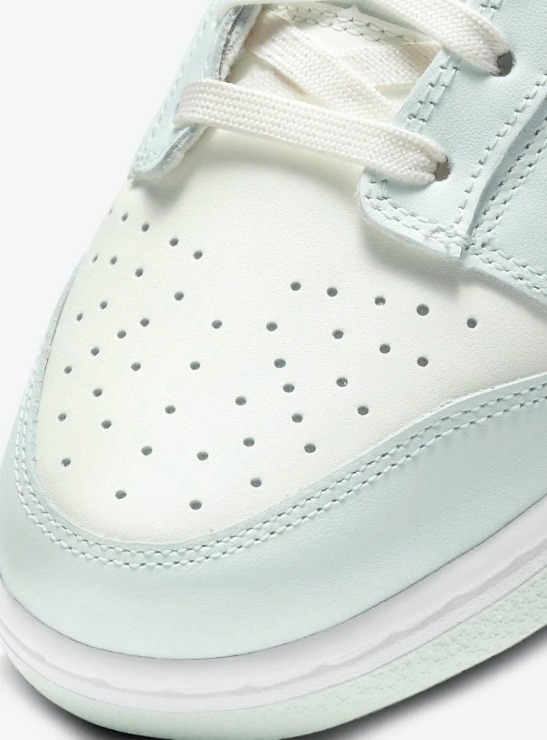 Nike Dunk Low Barely Green - Image 3